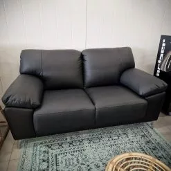 Cavalli 2-istuttava Nahka/kn - Mari-Kaluste -Huonekalu kauppa 20220920 163135 scaled 1