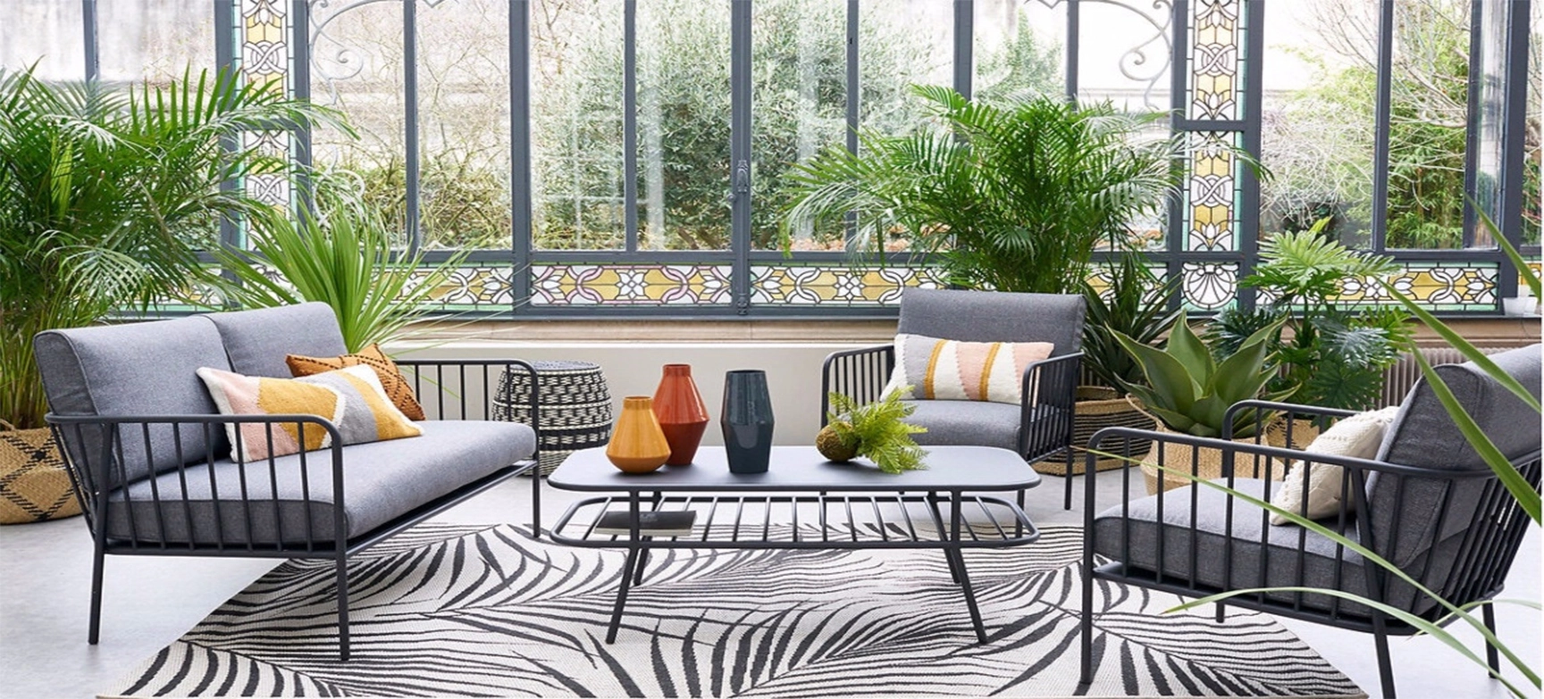 Edessä 11 Edessä -Huonekalu kauppa 4501