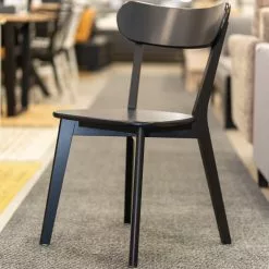 Miro Tuoli - Mari-Kaluste -Huonekalu kauppa Miro tuoli musta