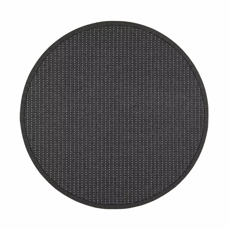 VM-Carpet Valkea Matto Design By Liina Blom - Mari-Kaluste 4 VM-Carpet Valkea Matto Design By Liina Blom - Mari-Kaluste - Image 4