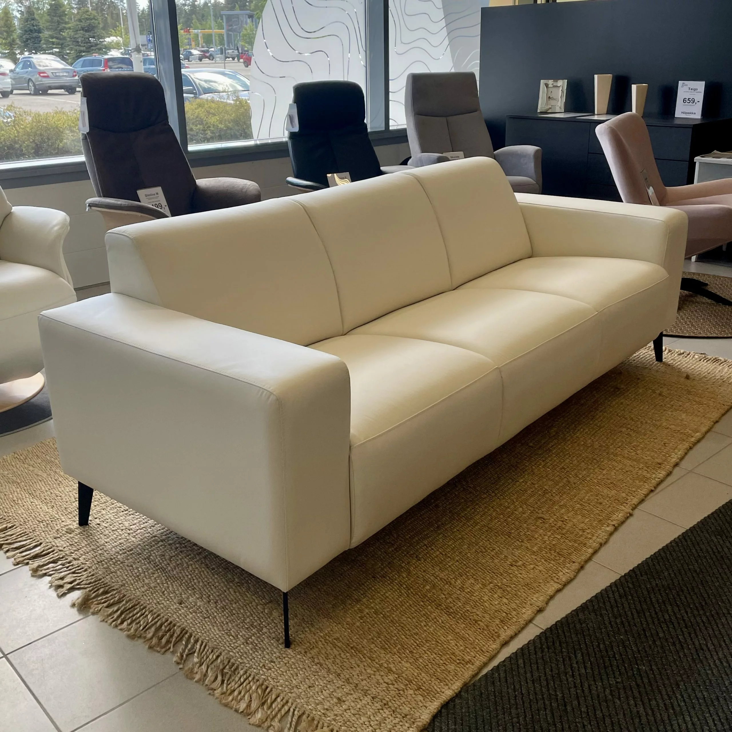 Monaco 3-istuttava Sohva - Mari-Kaluste 4 Monaco 3-istuttava Sohva - Mari-Kaluste - Image 4