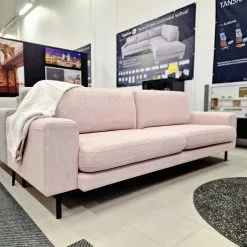 Moona L 3-istuttava Sohva - Manhattan Kankaalla - Mari-Kaluste 10 Moona L 3-istuttava Sohva - Manhattan Kankaalla - Mari-Kaluste -Huonekalu kauppa moonaLmanhattanpink5 scaled 1